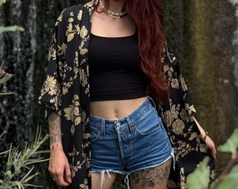 Lightweight boho kimono with floral pattern in black, beige, and gold