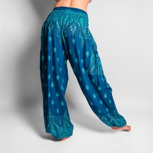 colorful summer pants turquoise with pockets image 6