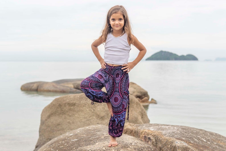 pink purple kids pants with two pockets image 6
