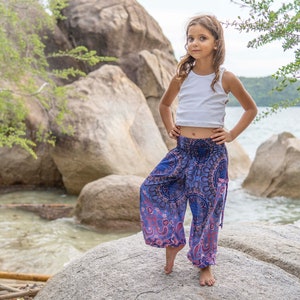 rosa lila gemusterte Pluderhose für Kinder, Kinderhose, luftige Sommerhose für Mädchen Bild 4