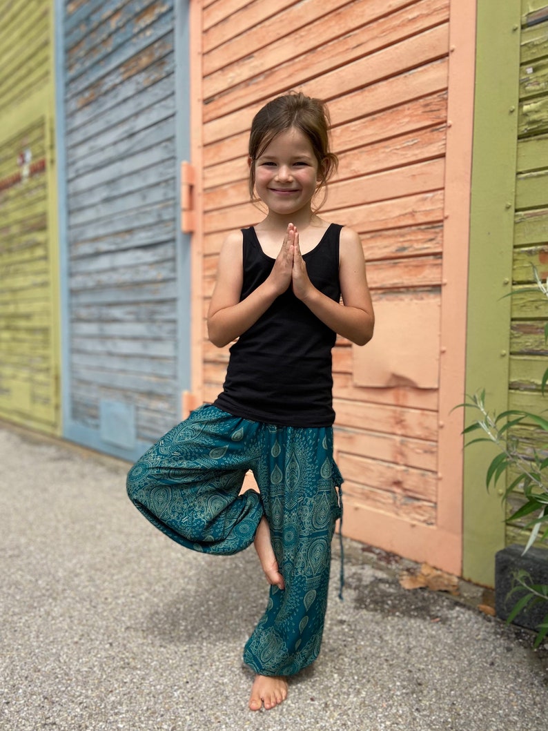 Turquoise harembroek met filigraanmotief voor kinderen, kinderbroeken, luchtige zomerbroeken voor kinderen afbeelding 6