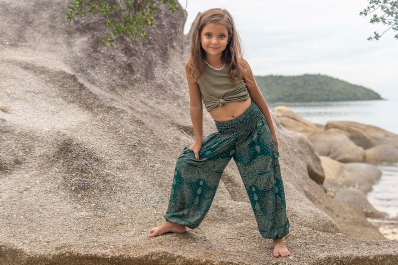 Turquoise harembroek met filigraanmotief voor kinderen, kinderbroeken, luchtige zomerbroeken voor kinderen afbeelding 1