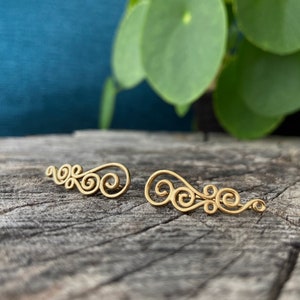 earclimber earring with spirals image 5