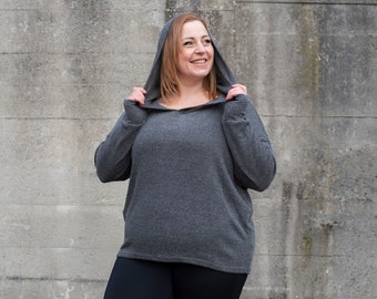 PLUS SIZE, long knit hoodie with thumbholes in grey