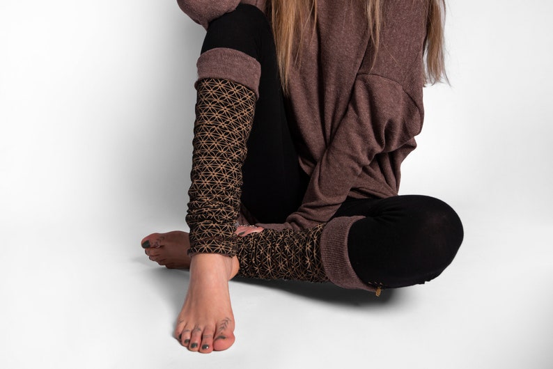 reversible legwarmers in brown, leg warmers, Yoga legwarmers image 5