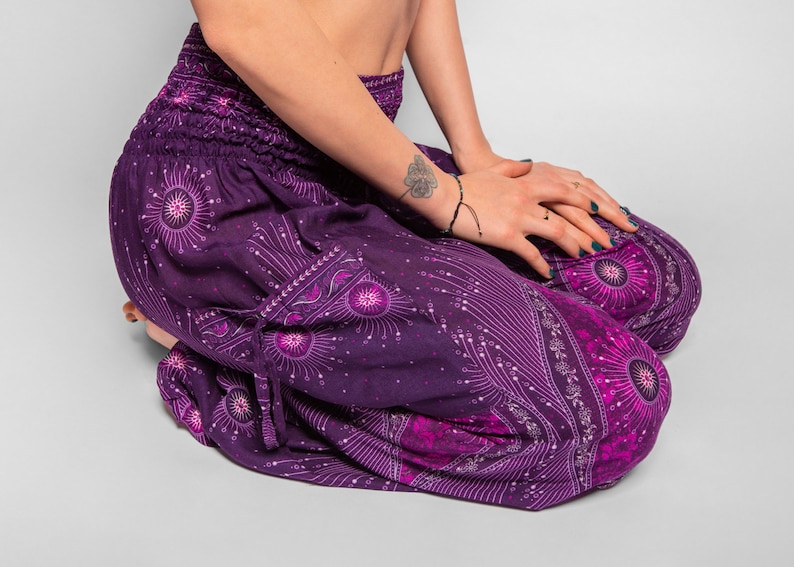 pants with peacock pattern in purple image 8