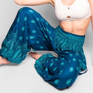 colorful summer pants turquoise with pockets image 7
