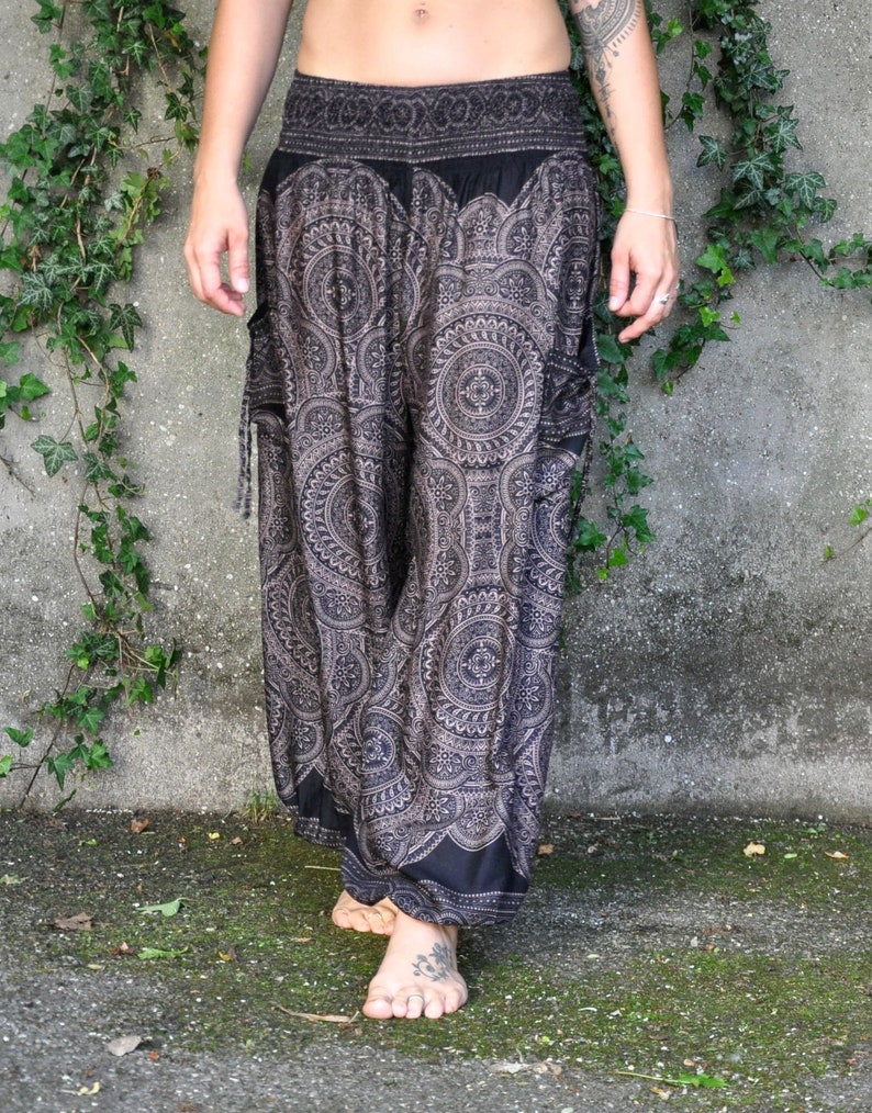 pants with mandala pattern in black image 9