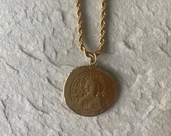 24k Gold Coin Pendant Necklace: Dainty Twisted Rope Chain