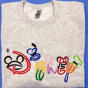 Disney Sensational Six Besticktes Sweatshirt