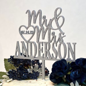 Custom Wedding Cake Topper, Custom Calligraphy Personalized Cake Topper for Wedding, Custom Personalized Wedding Cake Topper Mr & Mrs Wright