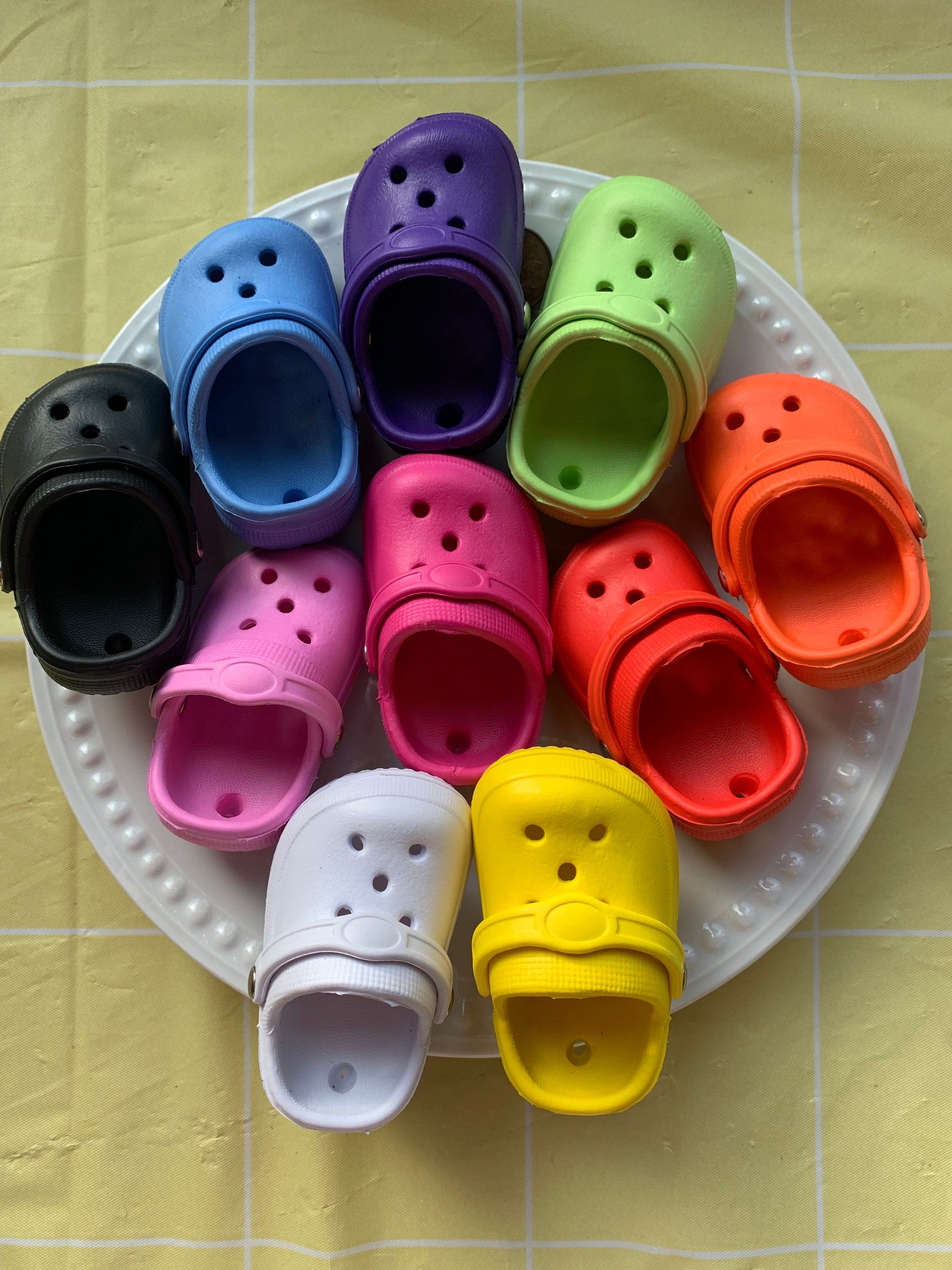 1Pcs Famous Singer Taylor Shoe Charms Accessories Shoe Buckle Decoration  For Croc Jibz Shoes Fans Party Gifts