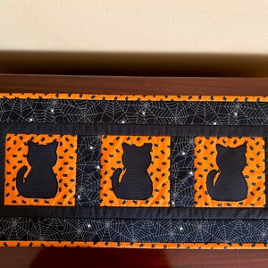 Halloween/Fall Quilt Table Runner