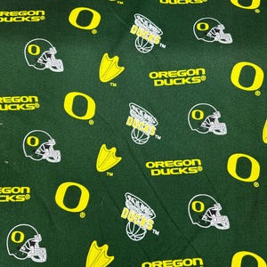 Oregon Ducks Block Fabric 100% Cotton football basketball Officially Licensed