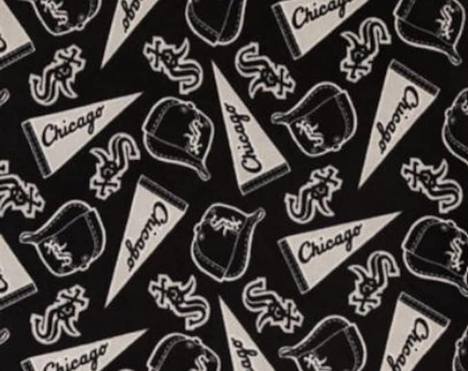 Chicago White Sox Licensed FLEECE fabric. See Description for actual measurements available. Officially Licensed
