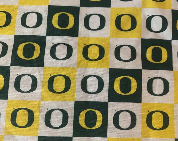 Oregon Ducks checker Fabric 100% Cotton Officially Licensed