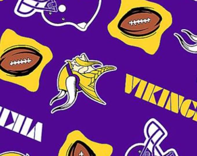 Minnesota Vikings Licensed FLEECE fabric. See Description for actual measurements available. Officially Licensed