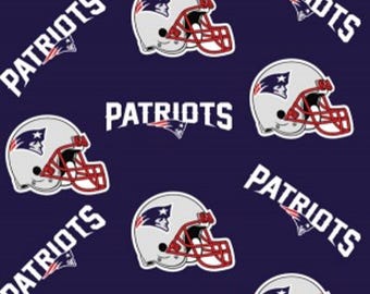 New England Patriots Licensed FLEECE fabric. See Description for actual measurements available. Officially Licensed