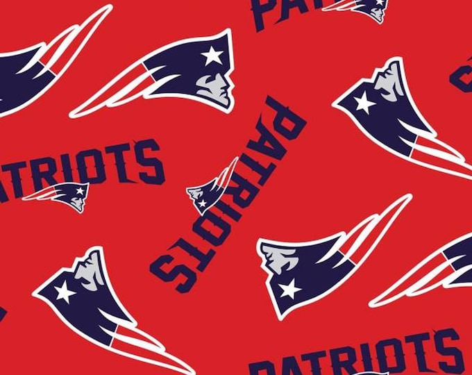 New England Patriots Licensed FLEECE fabric. See Description for actual measurements available. Officially Licensed