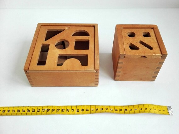 Set van twee Vintage houten speelgoed mini vorm sorteerder Houten klok speelgoed Houten vorm sorteerder speelgoed | Etsy