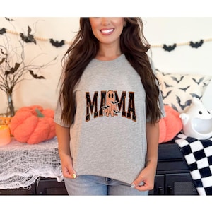 Women’s Halloween “Mama” Ghost T-Shirt | Cute Spooky Season Graphic Tee | Fall Mom Shirt