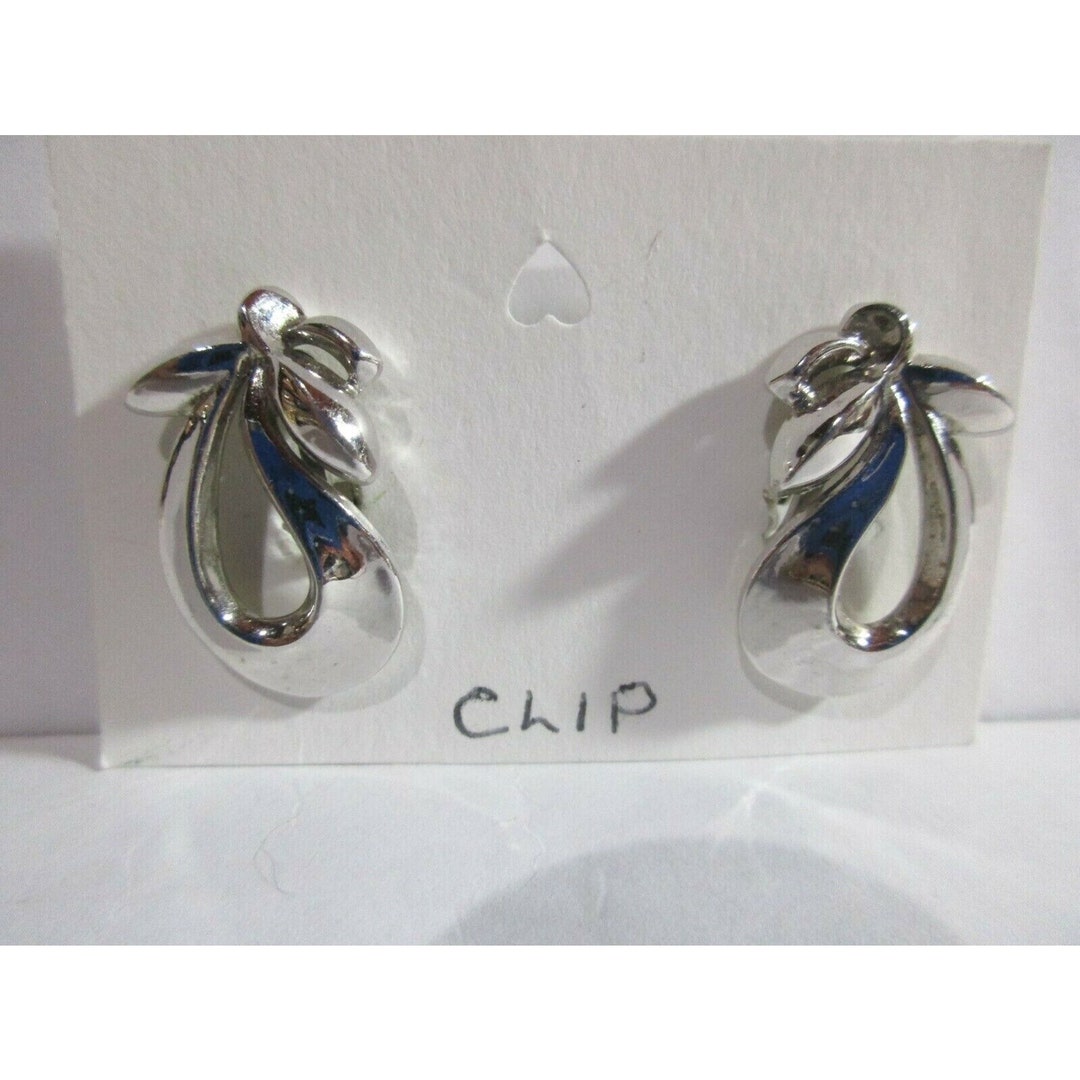 Trifari Silver Tone Spring Clip Earrings 1long X 3/4wide Teardrop Etsy