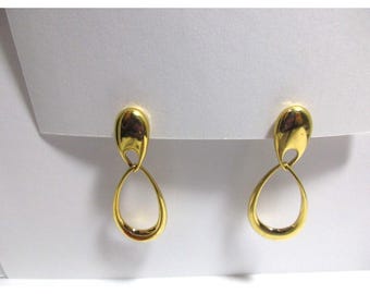 Orecchini con fiore di perle - in oro giallo 18 carati - Asta GIOIELLI, VINTAGE E OROLOGI Orecchini con fiore di perle - in oro giallo 18 carati - Asta GIOIELLI, VINTAGE E OROLOGI