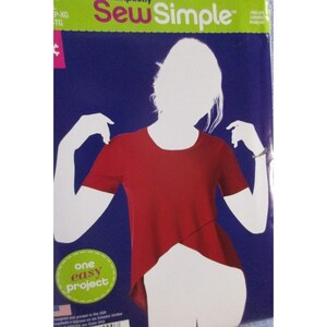 Molde Simplicity A8000 Sew Simple, tamanhos XS a XL, blusa de malha feminina (sem cortes).