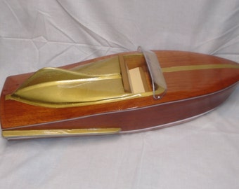 Urna de barco clásica Cobra hecha a mano - Madera de caoba brasileña - Edición limitada