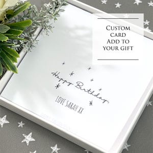 Gepersonaliseerde boxkaart bij elke aankoop bij Charmed Jewellery Designs. Toevoegen aan je sieradenbestelling: