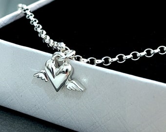 Sterling silver anklet ankle  chain with a sterling silver heart wings charm - ladies gifts 925