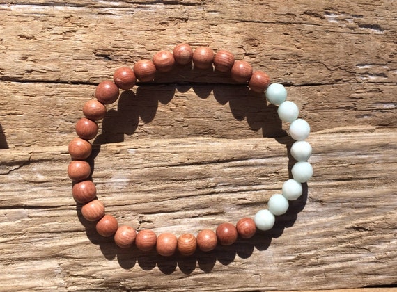 Rose Wood Beaded Bracelet with Faceted Amazonite Healing Beads// Stacking Bracelet// Healing Bracelet// Statement Bracelet