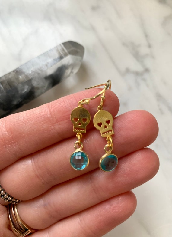 Sugar SKULL + BLUE TOPAZ Day of the Dead Earrings// Gold Vermeil Earrings// Dia de los Muertos// Sugar Skull Jewelry// November Birthstone