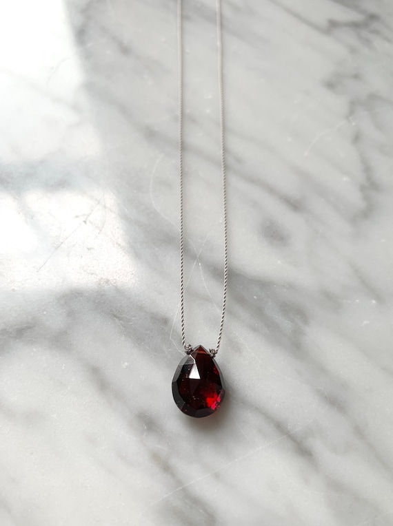 GARNET Gem Drop HEALING Neckace w/Faceted Briolette Healing Bead on Sturdy Cord// Layering Necklace// Healing Necklace// JANUARY Birthstone