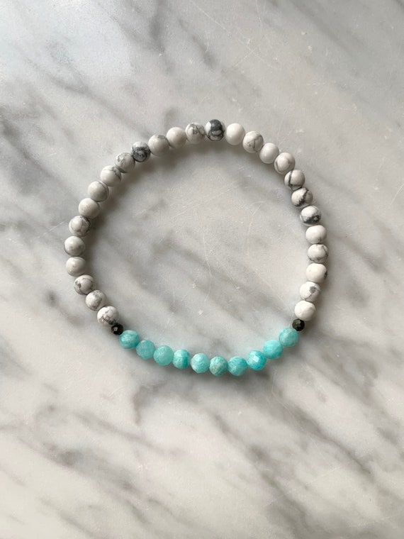 Frosted White Howlite Beaded Bracelet w/ Polished AMAZONITE + Faceted PYRITE Healing Beads// Statement Bracelet/Healing Bracelet// Amazonite