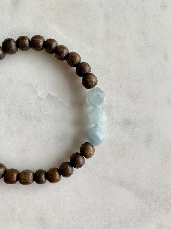 Beautiful Faceted Geometric AQUAMARINE Healing Beads w/Gray Wood Beaded Bracelet// Statement Bracelet// Birthstone Jewelry/ March Birthstone