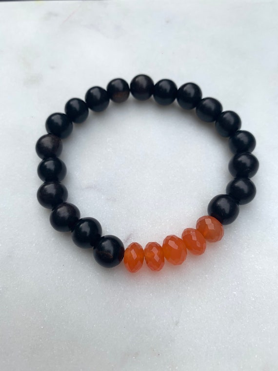Faceted CARNELIAN Healing Beads w/Tiger Ebony Wood Beaded Bracelet// Healing Bracelet// Stacking Bracelet// Confidence// Transformation