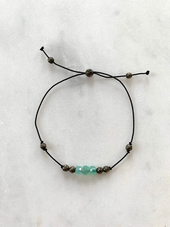 GODDESS Collection> CHRYSOPRASE+ Pyrite Healing Beads// Faceted Gemstones// Minimalism// Adjustable Nylon Bracelet// Layering// Pop of Color