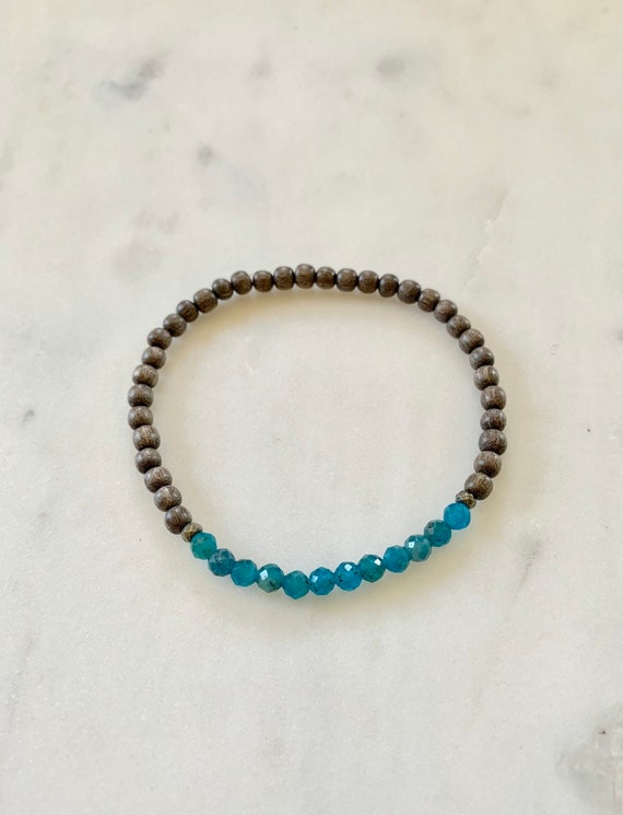 Itty Bitty Faceted APATITE + Pyrite Healing Bracelet w/Gray Wood Beads/ Statement Bracelet/ Healing Bracelet// Throat Chakra// Blue Apatite