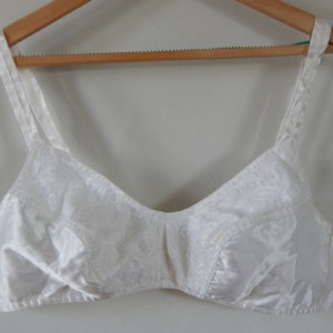 vintage bra ヴィンテージブラ レース 古着 ブラジャー ヴィンテージ ホワイト サテン レース ブラジャー