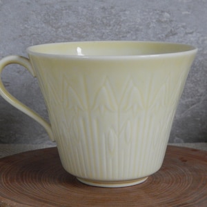 Scandinavian Vintage Rörstrand Sweden Large LINNEA Tea Cup Flower and Stripes Hertha Bengtson Scandinavian Mid-century Design 1960s