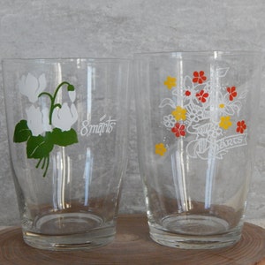 Set of 2 Drinking glasses or Tumblers with March 8th Girl Power National Women&#39;s Day Image in Vintage Glassware Tumbler Drinking Glass
