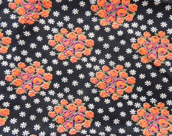 Vintage Unused Cotton/ viscose Flower Fabric  Retro Fabric 385 cm
