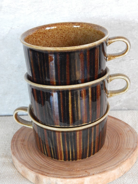 Arabia of Finland Kosmos Tea Cup Hand Painted Stoneware Arabia of Finland Kosmos Tea Cup Hand Painted Stoneware