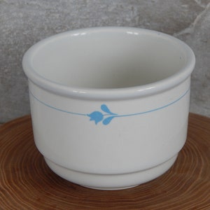Gustavsberg &#39;&#39;Bell&#39;&#39; Sugar Bowl Swedish Design Karin Björquist
