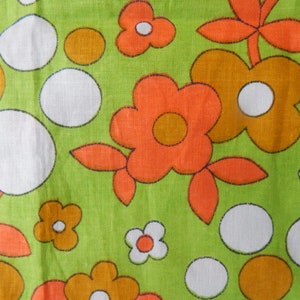 Vintage Fabric Retro Estonian Cotton Fabric Vintage  Fabric  for Sewing clothes 80 x 120 cm Chintz