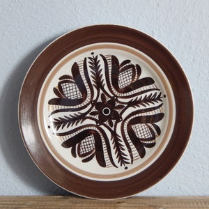 Riga Porcelain Factory Collectible Ethnic flower Plate,  era 1980 s. Hand Painted Decorative Tableware