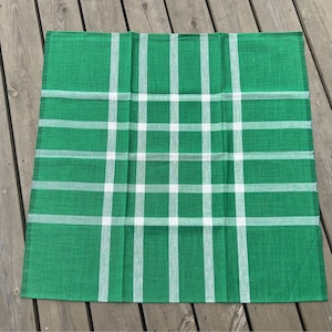 NOS Vintage Checkered Green/ White Tablecloth Made in Sweden 92 x 90 cm