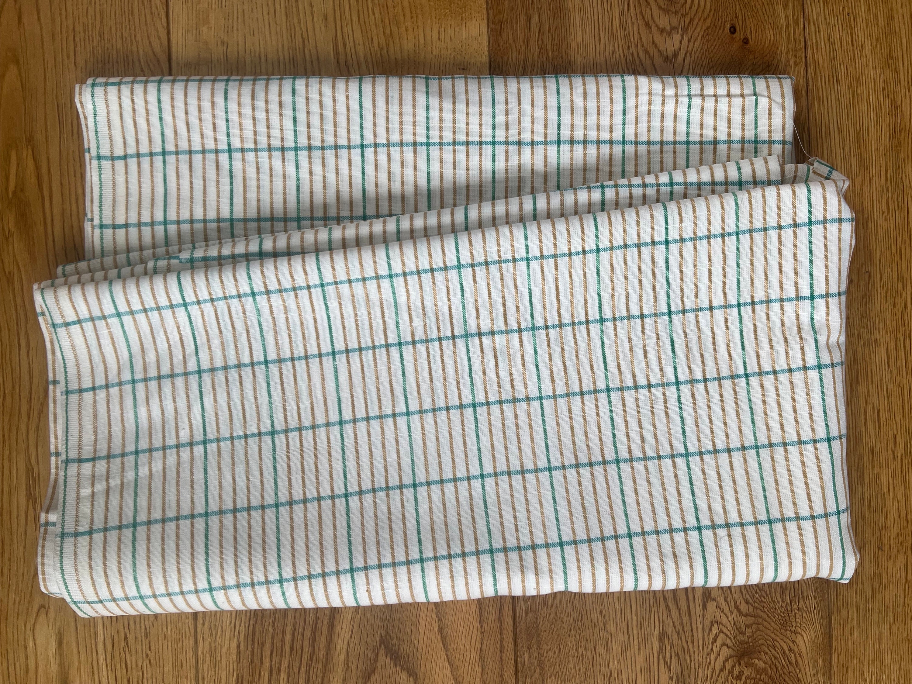 From Sweden＊Vintage linen Cloth・* Scandinavian Vintage Linen Fabric Sheet or Tablecloth