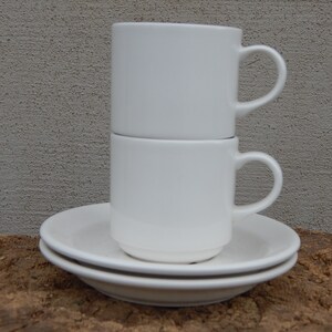 Arabia of Finland Espressokopp Kaffekopp med fat Vit Keramik Set 1970-talet bild 8